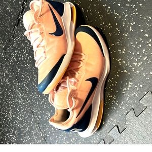 Nike Air Max Wild Card/ pink and blue